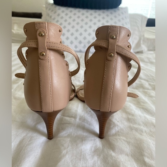 Coach Blush Pink Leather Scalloped Studded Ankle Strap Heels – Size 6.5B - Picture 8 of 13